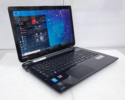 Manama, Computers, BHD 65,  Toshiba Laptop Intel Core I5 AMD Radeon Graphics Card 15.6" HD Screen 8GB RAM + 500 GB HDD