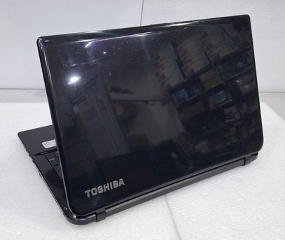 Manama, Computers, BHD 65,  Toshiba Laptop Intel Core I5 AMD Radeon Graphics Card 15.6" HD Screen 8GB RAM + 500 GB HDD