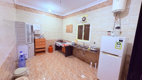 Yanbu, Bedspace Available, SAR 500/month,  Furnished,  Bed Space Available. Looking For Roommate
