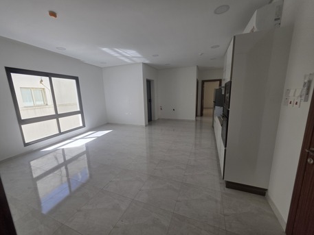 Zinj, Apartments/Houses, BHD 330/month,  Furnished,  3 BR,  BHD:330/month SEMI FURNISHED 3BHK APARTMENT FOR RENT IN ZINJ -: MUNEEB *35041493,