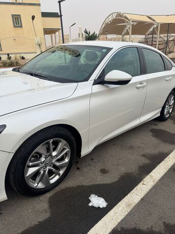 Riyadh, Vehicles, Cars & Trucks , SAR 67500,  HONDA ACCORD ++,  2018,  Automatic,  200000 KM,  100 % ORIGINAL CONDITION