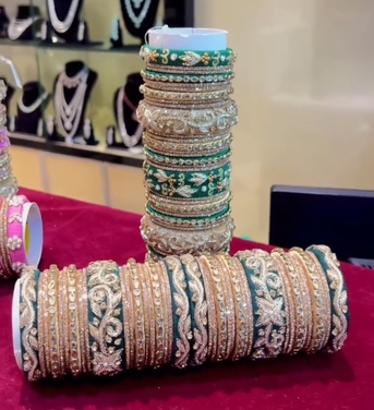 Jeddah, Jewelry, SAR 300,  Real Kundan Jewelry, Zardosi Bangles