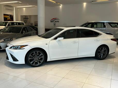 East Riffa, Vehicles, Cars & Trucks , BHD 7900,  Lexus ES 350 F SPORT,  2019,  Automatic,  102000 KM,  LEXUS ES 350 MODEL  FOR SALE