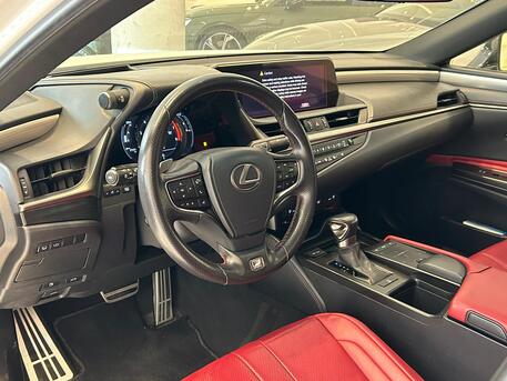 East Riffa, Vehicles, Cars & Trucks , BHD 7900,  Lexus ES 350 F SPORT,  2019,  Automatic,  102000 KM,  LEXUS ES 350 MODEL  FOR SALE