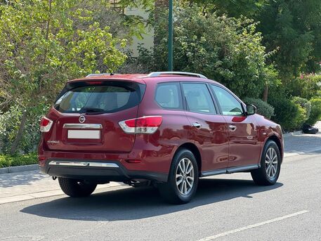 Mahooz, Vehicles, Cars & Trucks , BHD 3500,  NISSAN PATHFINDER,  2015,  Automatic,  160000 KM,   - MINT CONDITION VEHICLE WITH PROPER SERVICE MAINTAINED
