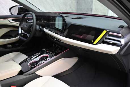 Al Rakah Al Janubiyah, Vehicles, Cars & Trucks , SAR 260000,  Audi A6,  2026,  Automatic,  700 KM,