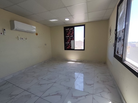 Zinj, Apartments/Houses, BHD 145/year,  1 BR,  Zinj:- Studio Flat On Rent With Unlimited Ewa..