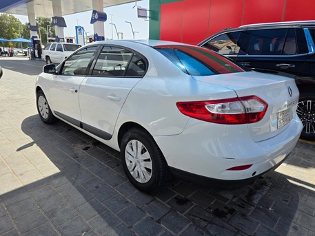 Jeddah, Vehicles, Cars & Trucks , SAR 24000,  Renault Fluence,  2015,  Automatic,  192000 KM,    &ndash; Excellent Condition For Sale