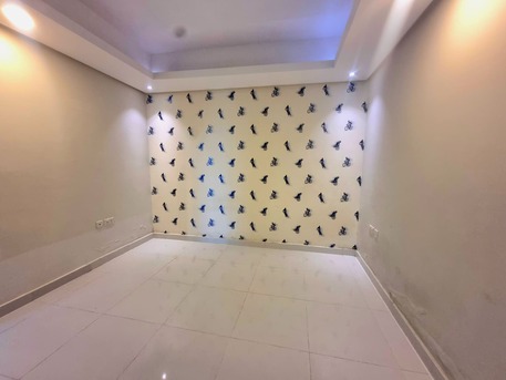 Amwaj Islands, Apartments/Houses, BHD 300/month,  2 BR,  110 Sq. Meter,  Elegant 2 Bedrooms Semi Furnished Apartment With Balcony