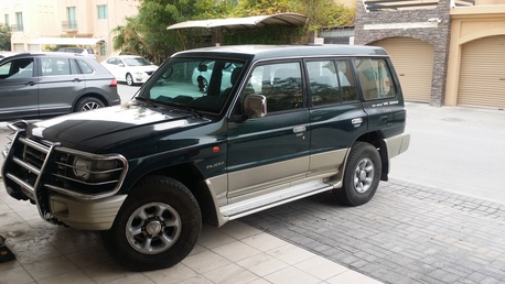 Manama, Vehicles, Cars & Trucks , BHD 1150,  Mitsubishi Pajero 3.0 L Full Option Very Good Condation,  1998,  Automatic,  350000 KM,