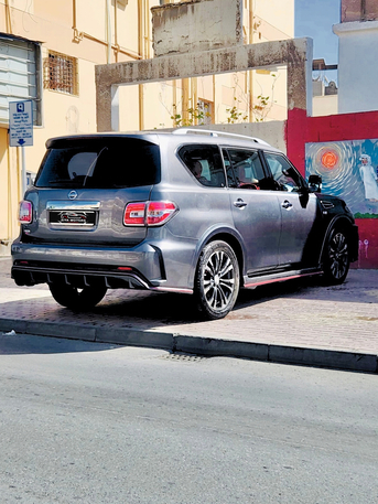 Ras Rumman, Vehicles, Cars & Trucks , BHD 9300,  Nissan Patrol,  2017,  Automatic,  43000 KM,   Nismo -  - Single Owner - Stylish And Luxury - Well Maintained