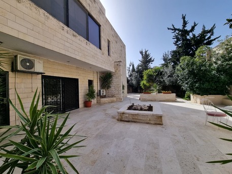 Abdoun, Apartments/Houses, JOD 30000/year,  3 BR,  360 Sq. Meter,  Ground Floor Apartment For Rent In Abdoun