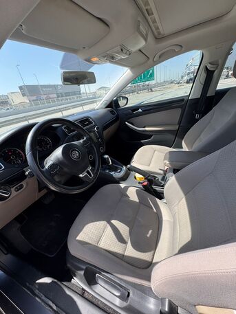 Manama, Vehicles, Cars & Trucks , BHD 1750,  Volkswagen Jetta,  2013,  Automatic,  154250 KM,    /  (Grey)