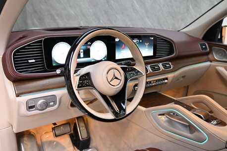 Al Rakah Al Janubiyah, Vehicles, Cars & Trucks , SAR 975000,  Maybach GLS600,  2024,  Automatic,  31000 KM,