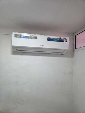 Hoora, Furniture, BHD 580,  Office Furniture And AC