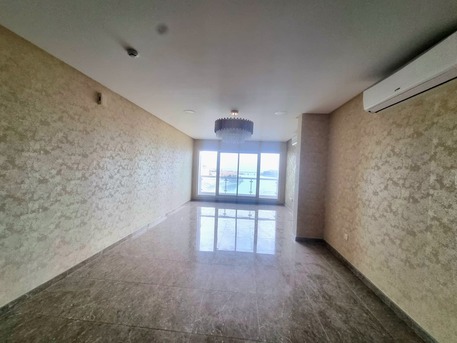 Amwaj Islands, Apartments/Houses, BHD 280/month,  2 BR,  120 Sq. Meter,  2  Bedroom Semi Furnished Apartment With Balcony