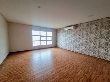 Amwaj Islands, Apartments/Houses, BHD 280/month,  2 BR,  120 Sq. Meter,  2  Bedroom Semi Furnished Apartment With Balcony