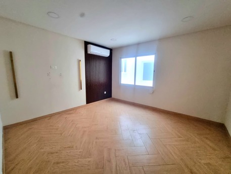 Amwaj Islands, Apartments/Houses, BHD 280/month,  2 BR,  120 Sq. Meter,  2  Bedroom Semi Furnished Apartment With Balcony