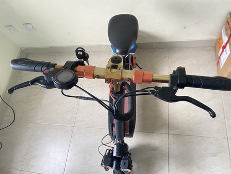 Juffair, Bicycles, BHD 80,  Super E-scooter For Sale Very Good Condition With Good Battery Backup