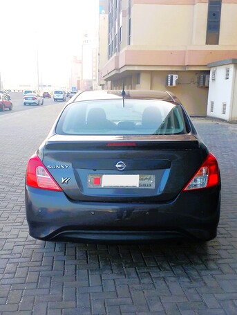 Manama, Vehicles, Cars & Trucks , BHD 10,  Nissan Sunny,  2018,  127000 KM,    Model Excellent Condition FOR SALE