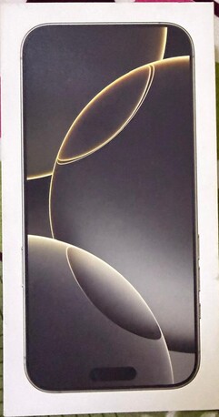 Jeddah, Mobile Phones, SAR 3800,  IPhone 16 Pro Max 256gb With 100% Battery Health (Desert Titanium)