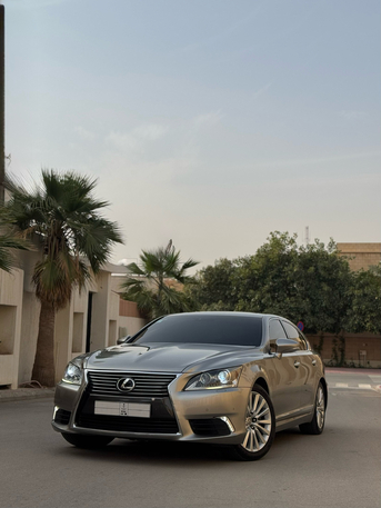 Riyadh, Vehicles, Cars & Trucks , SAR 119000,  Lexus LS 460,  2014,  Automatic,  154000 KM,  LEXUS LS460 - Perfect Condition