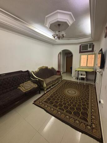Akrabia, Rooms Available, SAR 750/month,  One Furnished Room Available In Family Flat