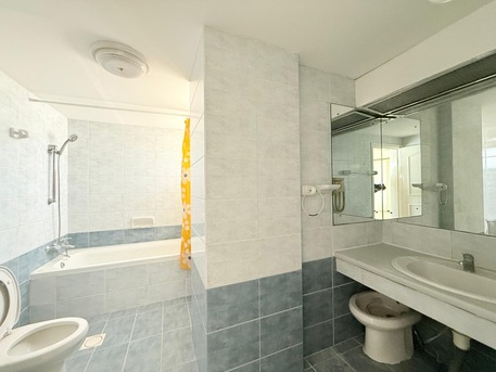 Hoora, Apartments/Houses, BHD 250/month,  2 BR,  Spacious 2 BHK Semi Furnished Apartment &ndash; Hoora (Near Gossi Mall)