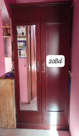 Gudaibiya, Furniture, BHD 25,  Dining Table With 5 Chairs