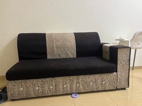 Al Thuqbah, Household Items, SAR 1,  Sofa Set & Dining Table