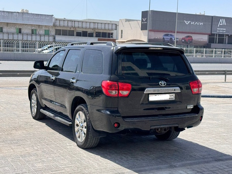 Manama, Vehicles, Cars & Trucks , BHD 3400,  Toyota Sequoia,  2009,  Automatic,  318750 KM,    (Black)