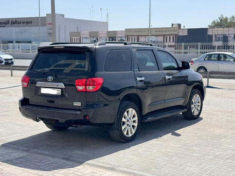 Manama, Vehicles, Cars & Trucks , BHD 3400,  Toyota Sequoia,  2009,  Automatic,  318750 KM,    (Black)