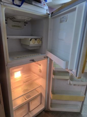 Jeddah, Appliances, SAR 500,  LG Big Fridge
