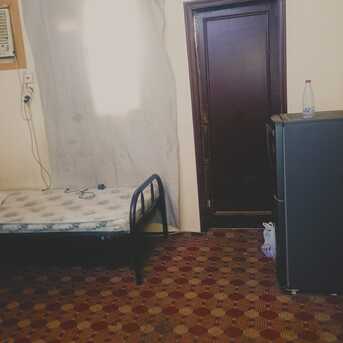 Mumbai, Apartments/Houses, Sr 900/month,  Furnished,  1 BR,  Room For Rent