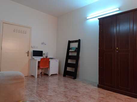 Al Murabba, Rooms Available, SAR 1333/month,  Front Room For Rent To Executive Bachelor Non Smoking, Non Cooking