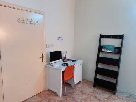 Al Murabba, Rooms Available, SAR 1333/month,  Front Room For Rent To Executive Bachelor Non Smoking, Non Cooking