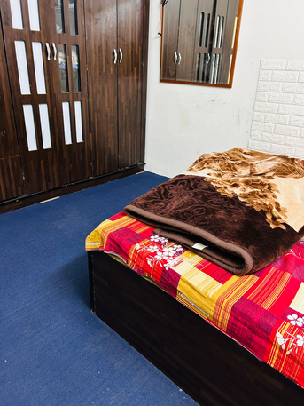 Hara, Apartments/Houses, SAR 3000/month,  3 BR,  Fully Furnished Family Flat 3BHK With 2 Bathrooms Available Near T-Shoes Signal Hara