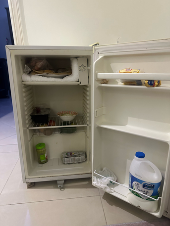 Al Shemaysi, Electronics, SAR 250,  Small Fridge With Excellent Cooling