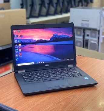 Manama, Computers, BHD 83,  DELL Core I5 7th Generation Business Laptop 8GB DDR4 RAM 256GB M.2 SSD 14" Full HD Screen