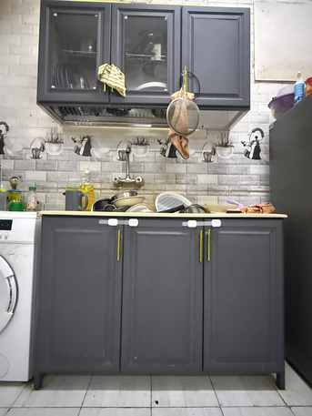 Riyadh, Furniture, SAR 600,  Modern Kitchen Cabinet Set ( Free Delivery) With Upper & Lower Storage &ndash; Good Condition