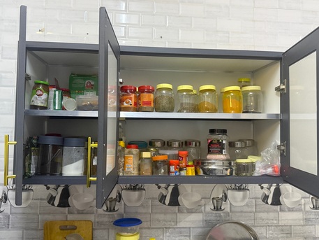 Riyadh, Furniture, SAR 600,  Modern Kitchen Cabinet Set ( Free Delivery) With Upper & Lower Storage &ndash; Good Condition