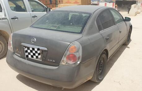 Al Malaz, Vehicles, Cars & Trucks , SAR 10000,  2006,  2006,  Manual,  400 KM,  Nissan Altima 2.5
