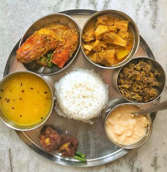 Al Malaz, Food & Drink, "Fresh South Indian Home Lunch" - Veg & Non-veg