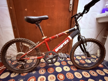 Dammam, Bicycles, SAR 120,  Bike/Bicycle For Sale. Built In Gear System That Goes Upto 5 Different Modes