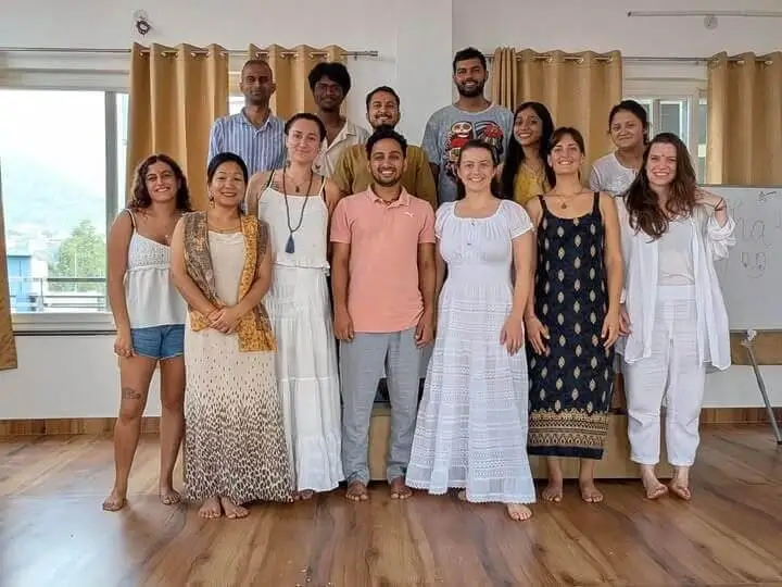Mumbai, Lessons Offered, 200 Hour Yoga Teacher Training In Rishikesh
