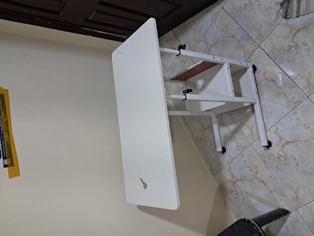 Al Jubail Al Balad, Appliances, SAR 100,  Computer Table