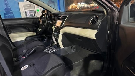 Riyadh, Vehicles, Cars & Trucks , SAR 42500,  TOYOTA RUSH G,  2019,  Automatic,  170000 KM,  7 SEATER ORIGINAL CONDITION