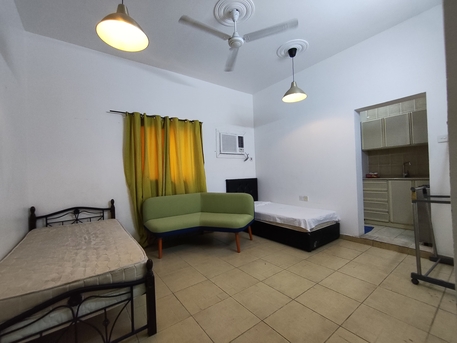 Diraz, Apartments/Houses, BHD 135/year,  1 BR,  Diraz:- Studio Flat Furnished On Rent With Unlimited Ewa..