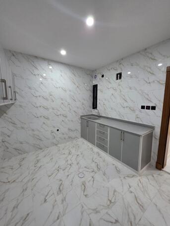 Akrabia, Rooms Available, SAR 28000/year,  Family Flat For Rent