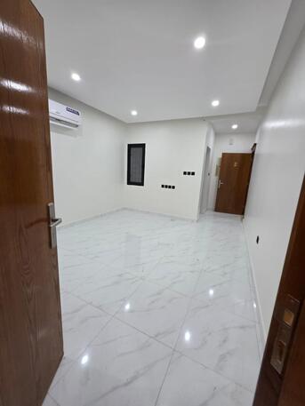 Akrabia, Rooms Available, SAR 28000/year,  Family Flat For Rent